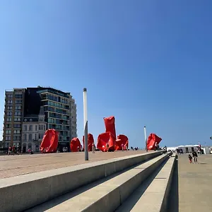 Appartement Gezellige 1 Slaapkamer, 3pers,strand,zee 50m, Ostende