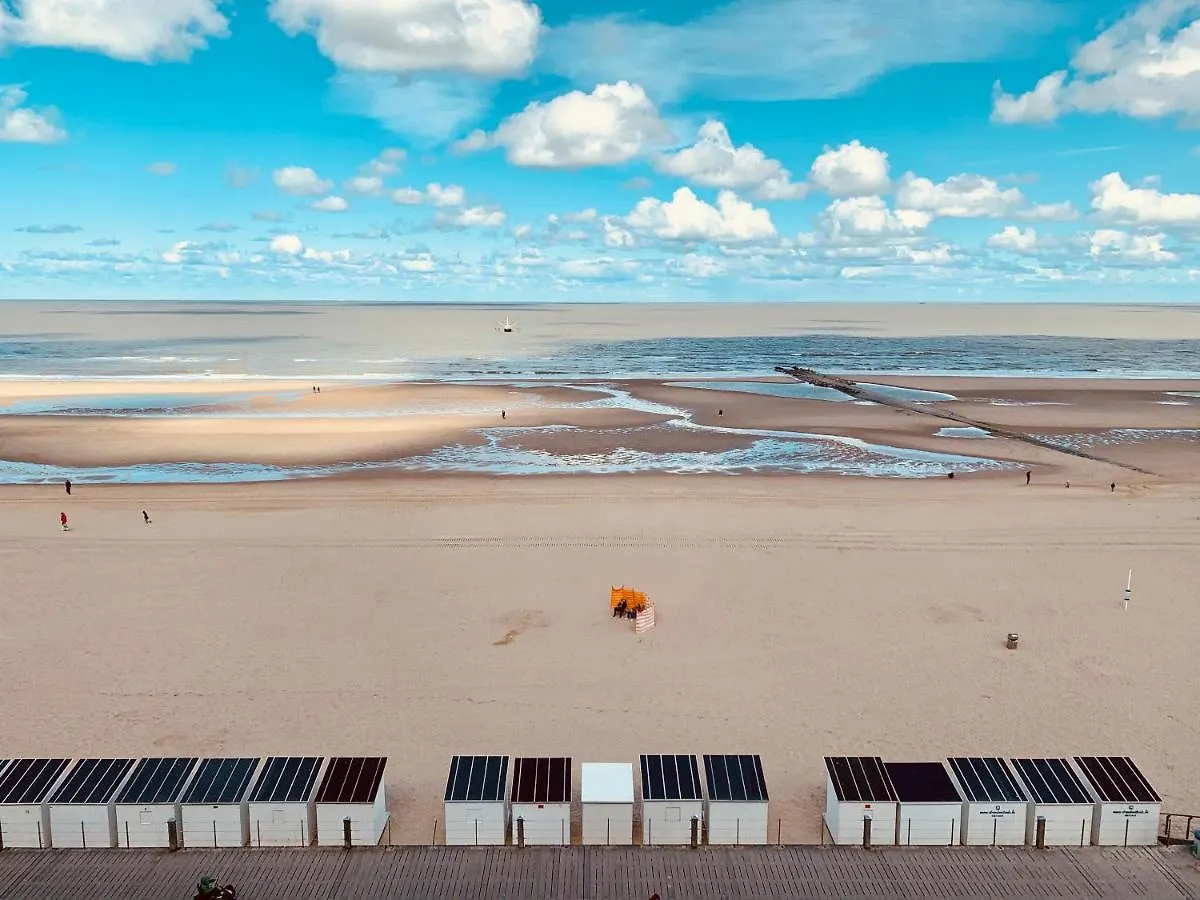 Wonderful Architect Designed Flat With Sea View Apartman Ostende Belgium