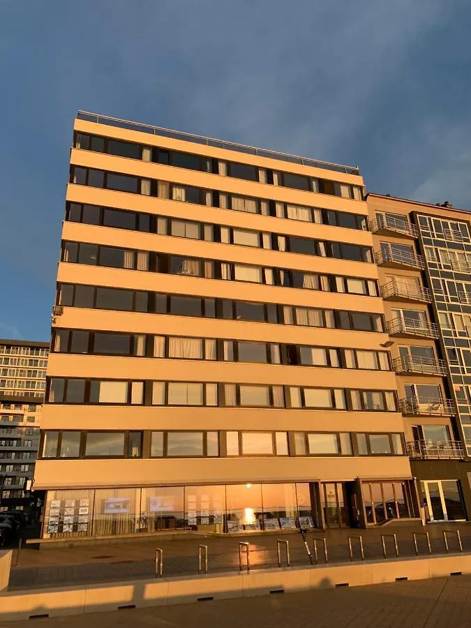 Wonderful Architect Designed Flat With Sea View Apartman Ostende Belgium